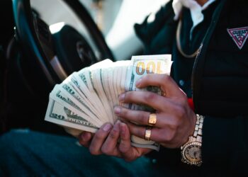 Van Martin Garrix tot Demy de Zeeuw: zoveel verdienen de rijkste jonge BN’ers!