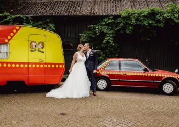 in Ajax-stijl trouwen is al op het randje, maar dit gaat nog verder!