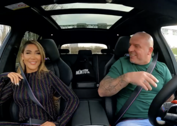 Andy van der Meijde heeft weer een viral te pakken met gedurfd cadeau voor Janice Blok