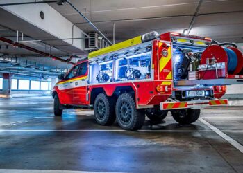 Toyota Hilux 6x6 Brandweerauto