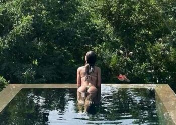 VIDEO: Jaimie Vaes laat geweldige vorm zien in nieuwe zwembadvideo!