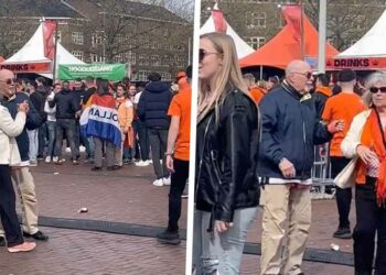 VIDEO: Feel good op de maandag met bejaard koppel dat TikTok verovert met dansmoves op Koningsdag