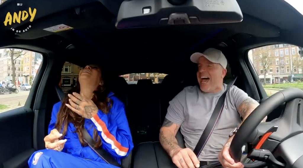 VIDEO Glennis Grace stapt in de auto bij Andy van der Meijde en zijn gewaagde 