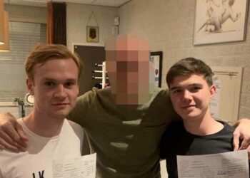 FOTO: Zidane-lookalike verovert Woensele Boys 7 – Zelfs de echte Zidane reageert