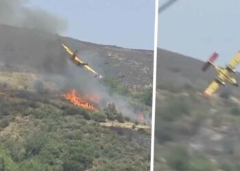 HEFTIGE BEELDEN: Grieks blusvliegtuig stort neer na poging om bosbrand te blussen