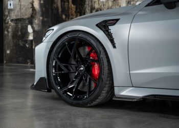 FOTO’S: Dit zijn exclusieve foto’s van de splinternieuwe Audi RS7 ABT Legacy Edition