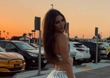 FOTO’S: Yolanthe Cabau maakt indruk met close-up van haar curves in een glimmend broekje