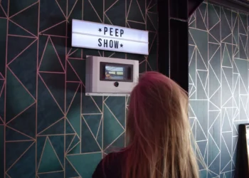 FOTO’S: The Hangover Stripclub Escape Room in Utrecht is pas een echt mannenuitje