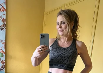 header x heleen van royen