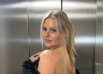 header x kelly mexy 233