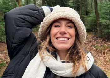 FOTO: Presentatrice Malou Petter deelt verleidelijke foto in bikini vanuit het mooie Thailand