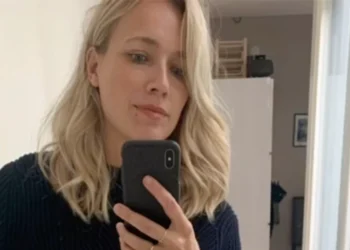 header x jennifer hoffman 7