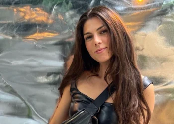 header x lisa michels