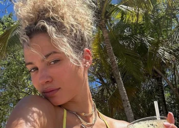 header x rose bertrand