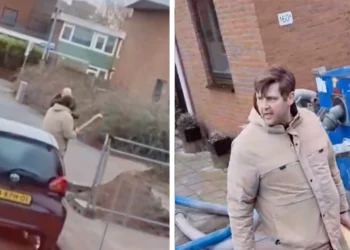 VIDEO: Vuilnismannen moeten ingrijpen bij burenruzie met knuppel