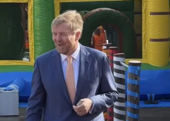 WOW: Dit bizarre bedrag ontvangt Koning Willem Alexander in 2024