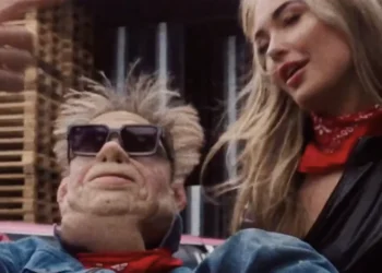 Mysterie opgelost: Tattoo verklapt identiteit van Boer Harms