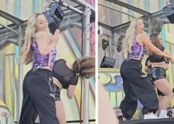 VIDEO: Emma Heesters laat zich gaan op het podium en scoort met dansmoves