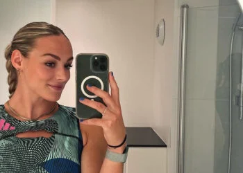 FOTO: Hardloopster Lieke Klaver deelt een uitdagende foto in sporttenue