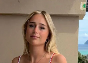 FOTO’S: Antje Appelman verrast volgers met foto’s vanaf het balkon