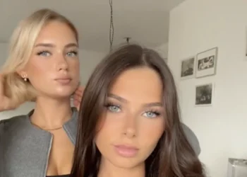 VIDEO: Vergeet Lowlands: deze twee dames oefenen dansjes voor Mysteryland