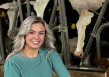 FOTO’S: Liza Hoevink deelt aantrekkelijke plaatjes vanaf de boerderij