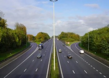 BIZAR: Flexflitsers draaien overuren in Nederland (21.000 boetes): hier staan ze!