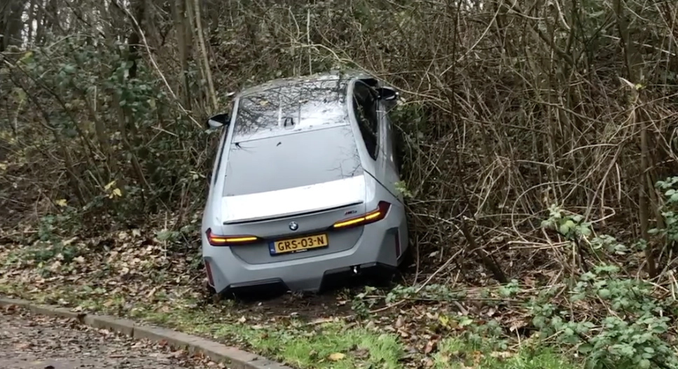 BMW M5 gecrasht