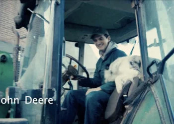 VIDEO: Brabantse gasten maken eigen Gooische Vrouwen intro