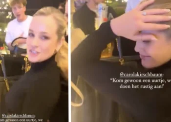 VIDEO: Carola Kirschbaum gooit de heupen los en laat dansmoves zien bij een borrel