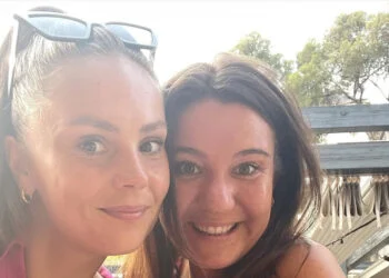 FOTO: Lieke Martens schittert in haar prachtige kerstjurk