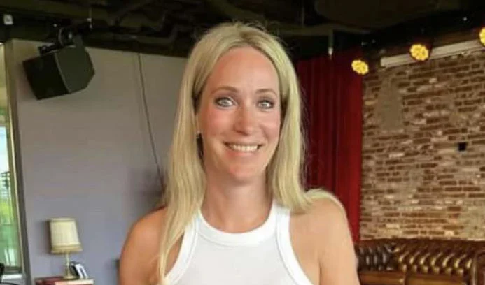 Helene Hendriks33