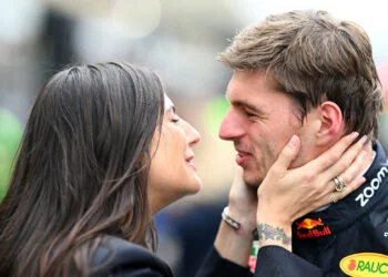 Max Verstappen spreekt zich uit over mogelijke race-afwezigheid door bevalling