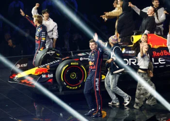 BIZAR: Verstappen spreekt niet op F1-event om ‘boegeroep’ voor te zijn