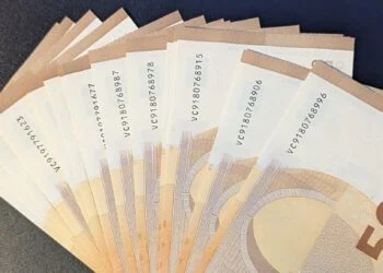 Zo veel mag je verdienen voordat je zorgtoeslag verdwijnt in 2025