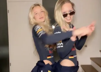 VIDEO: Dames in Red Bull-pakje breken het internet rondom carnaval