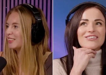 VIDEO: Jane en Maris beantwoorden vragen in nieuwe podcast: ”Met een vrouw erbij?”