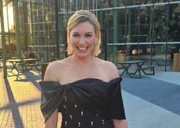 FOTO: Marlijn Weerdenburg showt haar killerbody in een sportbeha