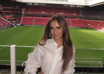 FOTO’S: Jada Borsato poseert in de zon voor nieuwe campagne op haar Instagram