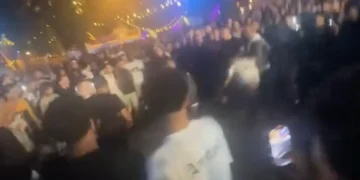 VIDEO: Vierdaagsefeesten compleet ontspoord: jongeren gaan met elkaar op de vuist