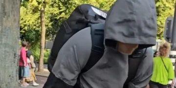 Bizar: brutale fatbike-dief in Rotterdam denkt dat niemand hem kan stoppen