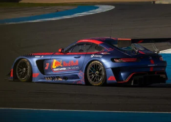 Max Verstappen stapt over naar Mercedes: ‘Dat ligt mij beter straks’