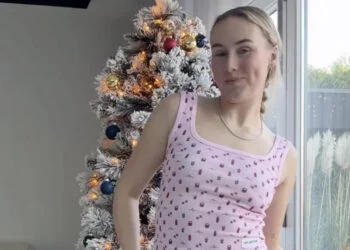 VIDEO: Myron Koops (vriendin Enzo Knol) deelt ‘get ready with me’ video voor Kerst