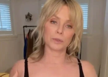 Bridget Maasland test lingerie in haar Instagram stories (en wij hebben de beelden)