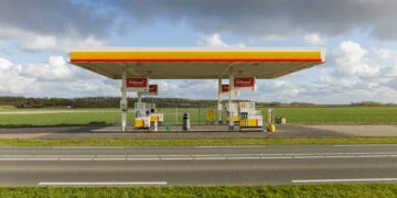 Brandstofprijzen stijgen door: adviesprijs dinsdag mogelijk boven €2,50