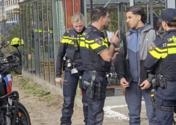 VIDEO: Politie grijpt spijkerhard in bij fatbike-overlast rond asielzoekerscentrum