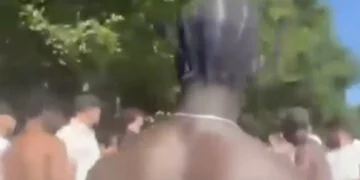 VIDEO: Grote vechtpartij tussen jongeren bij recreatieplas in Bussloo