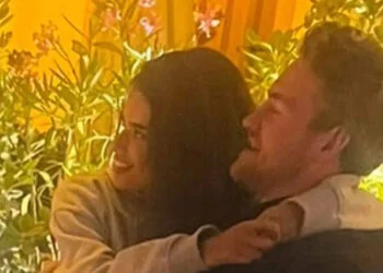 OEPS: Matthijs de Ligt gespot met nieuwe vlam op Ibiza