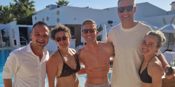 Thomas maakt duidelijke keuze tussen Lynn en Mexx in B&B Vol Liefde: ‘ze moet meer de kar trekken’